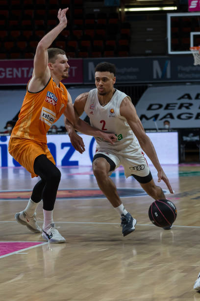 仅是亚历山 仅是亚历山